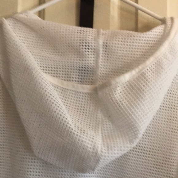 Mesh Hooded Cover Up. M - Picture 5 of 5